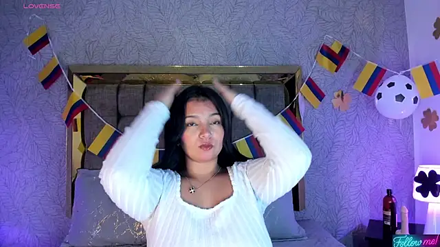 Candys victoria online show from 06/25/26, 04:12