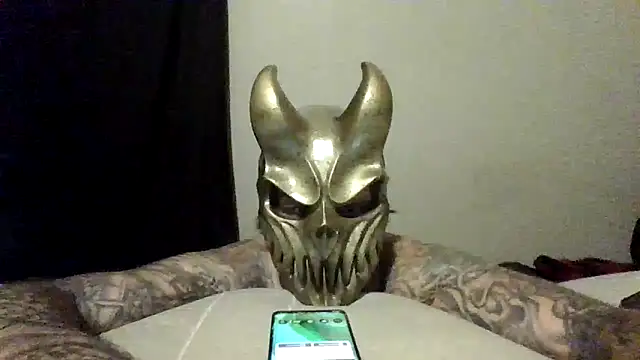 Snapshot of clitstitsandbongrips chatting on 10/20/25, 05:41 clitstitsandbongrips online show from 10/20/25, 05:41