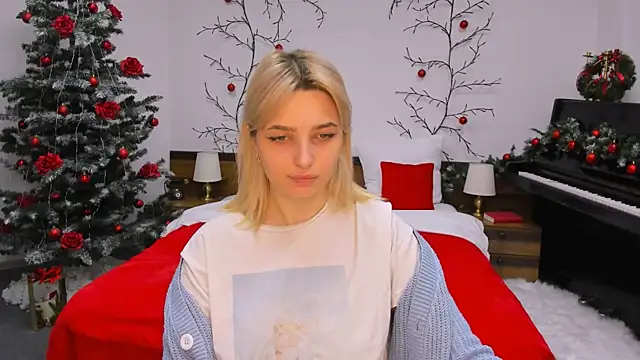 Snapshot of tendermeow chatting on 12/09/24, 01:13 tendermeow online show from 12/09/24, 01:13