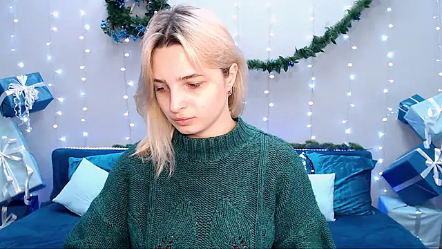 Snapshot of tendermeow chatting on 12/26/24, 01:10 tendermeow online show from 12/26/24, 01:10