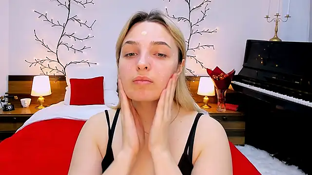 Snapshot of tendermeow chatting on 02/06/25, 10:26 tendermeow online show from 02/06/25, 10:26