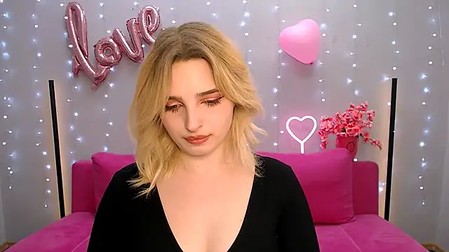 Snapshot of tendermeow chatting on 02/12/25, 11:20 tendermeow online show from 02/12/25, 11:20