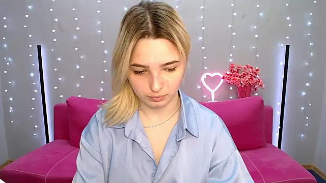 Snapshot of tendermeow chatting on 03/12/25, 01:19 tendermeow online show from 03/12/25, 01:19