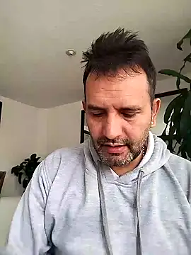 RogueTraveler online show from 02/03/25, 02:55