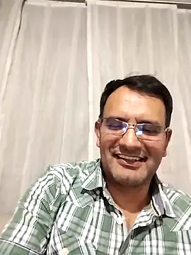 RogueTraveler online show from 03/04/25, 02:27