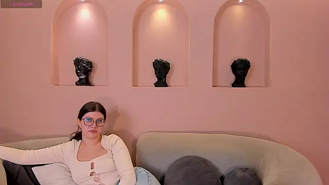 Snapshot of AmberFarrell chatting on 06/07/26, 05:49 AmberFarrell online show from 06/07/26, 05:49