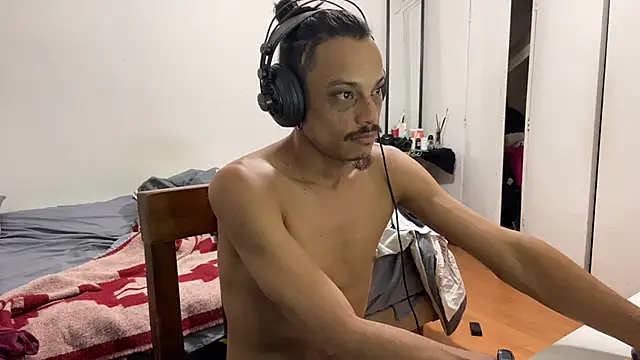 villanocat online show from 12/03/24, 06:04