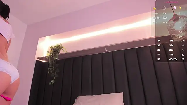 Snapshot of shysweets chatting on 01/17/25, 12:21 shysweets online show from 01/17/25, 12:21