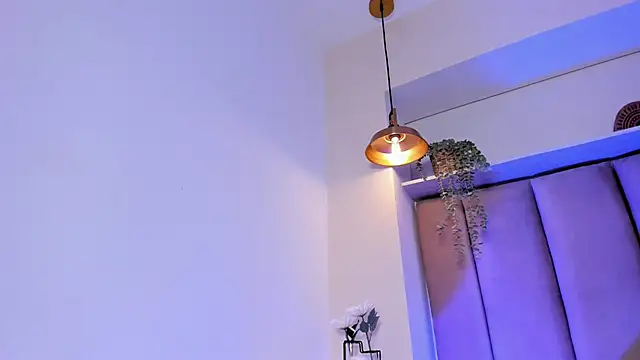 Snapshot of shysweets chatting on 02/28/25, 05:48 shysweets online show from 02/28/25, 05:48