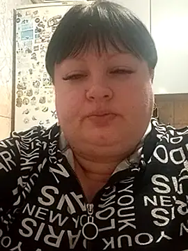 Snapshot of Marina376 chatting on 01/08/25, 09:12 Marina376 online show from 01/08/25, 09:12