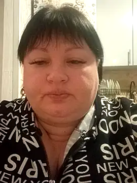 Snapshot of Marina376 chatting on 03/04/25, 09:22 Marina376 online show from 03/04/25, 09:22