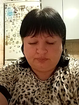 Snapshot of Marina376 chatting on 11/11/25, 09:15 Marina376 online show from 11/11/25, 09:15