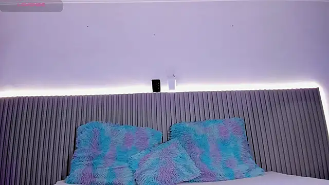 valentina lux online show from 01/08/26, 07:16