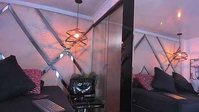 Liah Grey8 online show from 02/27/26, 09:04