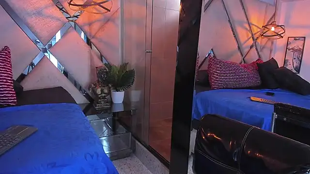 Liah Grey8 online show from 03/01/26, 09:17