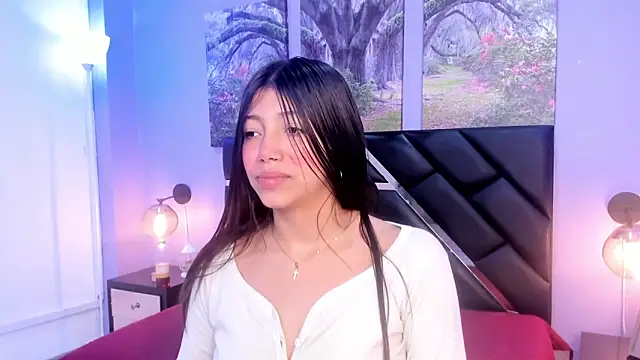 Snapshot of KimberlyVillaLobos chatting on 02/20/25, 11:42 KimberlyVillaLobos online show from 02/20/25, 11:42