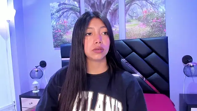 KimberlyVillaLobos online show from 11/13/25, 11:53