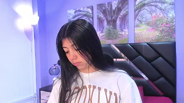 KimberlyVillaLobos online show from 11/24/25, 11:32