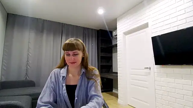 Daniella Lorente online show from 11/27/25, 12:46