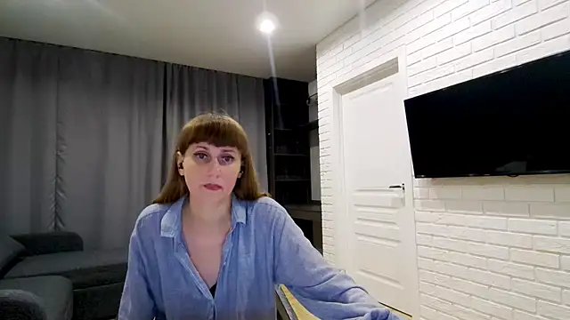 Snapshot of Daniella_Lorente chatting on 05/13/26, 10:38 Daniella Lorente online show from 05/13/26, 10:38
