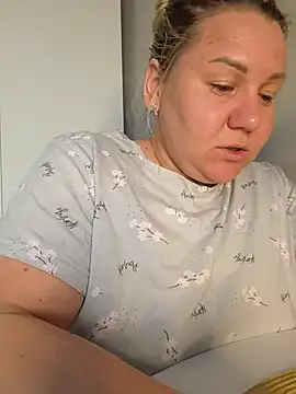 Anna Curvy online show from 04/01/26, 02:14