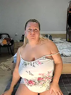 Anna Curvy online show from 07/27/26, 03:35