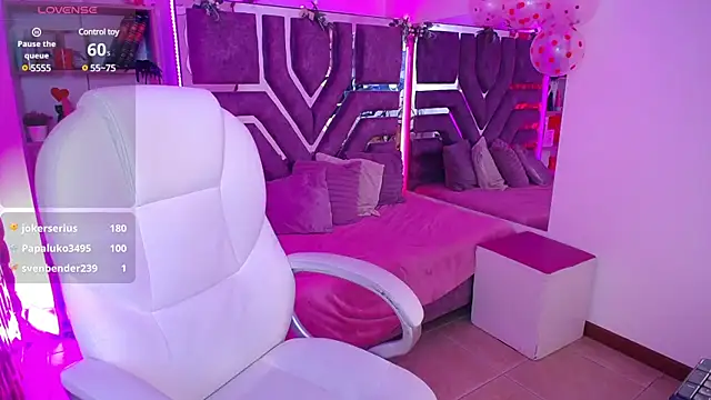 AliceWalker 11 online show from 02/11/25, 02:14