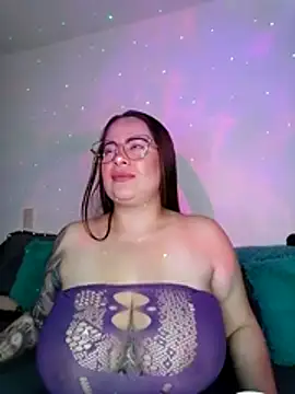 soofy   online show from 03/06/26, 05:04