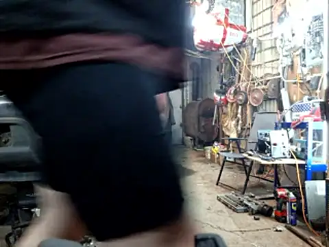 Frankdick01 online show from 12/03/25, 05:15