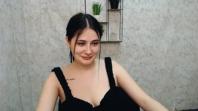 Snapshot of AliceSexyyy_ chatting on 02/19/25, 01:29 AliceSexyyy online show from 02/19/25, 01:29