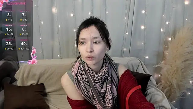 Snapshot of Emily_Strikeee chatting on 01/22/25, 09:46 Emily Strikeee online show from 01/22/25, 09:46