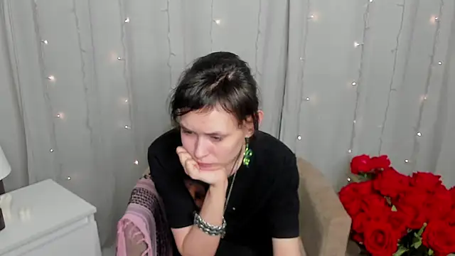 Snapshot of Emily_Strikeee chatting on 02/15/25, 10:55 Emily Strikeee online show from 02/15/25, 10:55