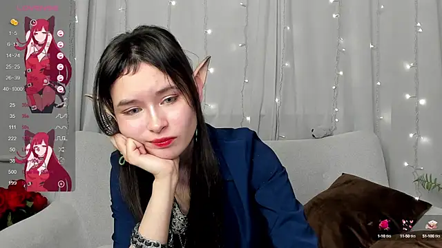 Snapshot of Emily_Strikeee chatting on 03/04/25, 12:44 Emily Strikeee online show from 03/04/25, 12:44