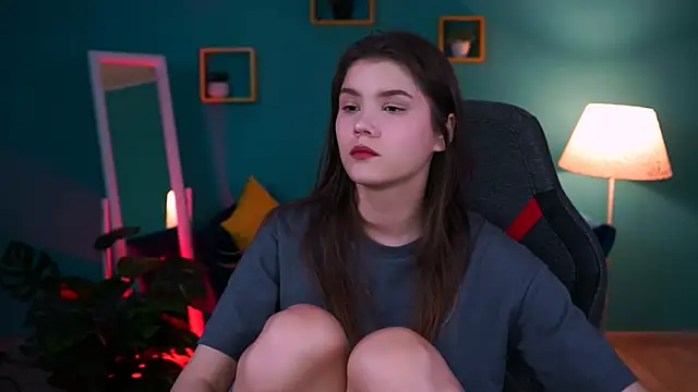 Snapshot of EvaThopson chatting on 01/24/25, 03:13 EvaThopson online show from 01/24/25, 03:13