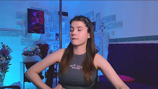 Snapshot of EvaThopson chatting on 02/28/25, 03:04 EvaThopson online show from 02/28/25, 03:04