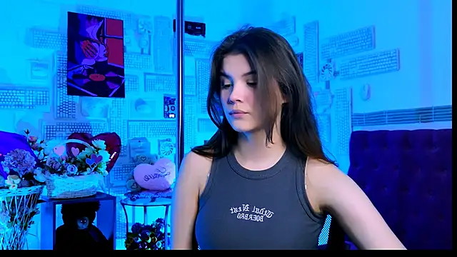 Snapshot of EvaThopson chatting on 03/06/25, 04:08 EvaThopson online show from 03/06/25, 04:08