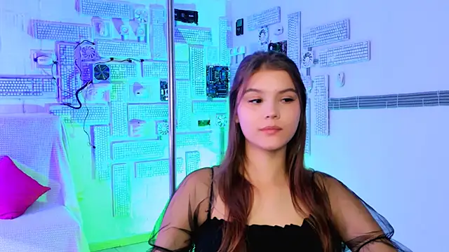 Snapshot of EvaThopson chatting on 10/12/25, 08:02 EvaThopson online show from 10/12/25, 08:02