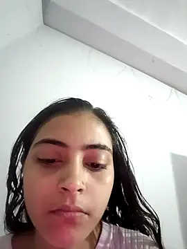 Snapshot of pikubaby chatting on 11/05/25, 07:47 pikubaby online show from 11/05/25, 07:47