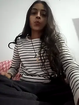 Snapshot of pikubaby chatting on 12/04/25, 06:49 pikubaby online show from 12/04/25, 06:49