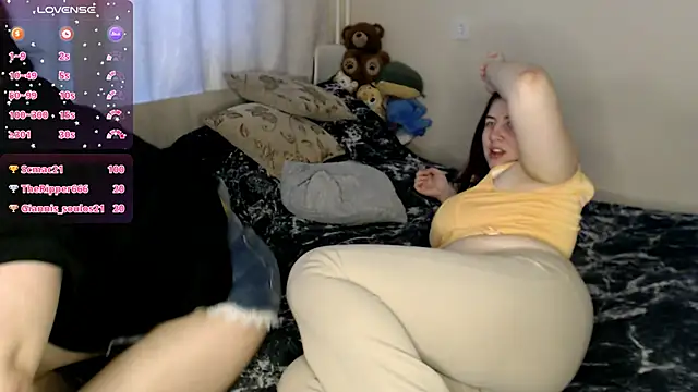 BettyandRich  online show from 03/23/25, 07:53