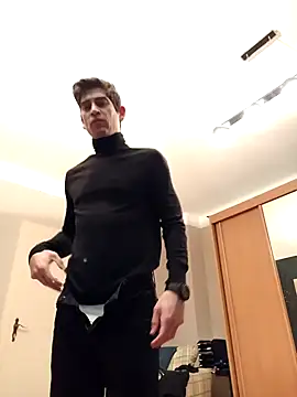 Snapshot of ElyasMatt chatting on 01/05/25, 07:17 ElyasMatt online show from 01/05/25, 07:17