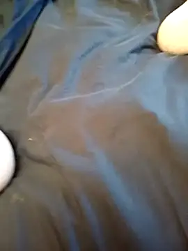 Snapshot of ElyasMatt chatting on 03/06/25, 07:54 ElyasMatt online show from 03/06/25, 07:54