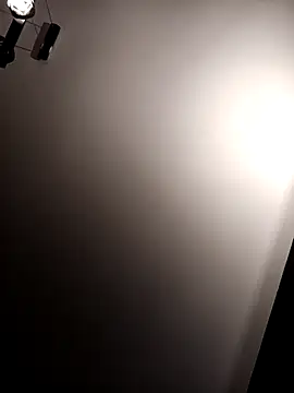 Snapshot of ElyasMatt chatting on 09/19/25, 06:30 ElyasMatt online show from 09/19/25, 06:30