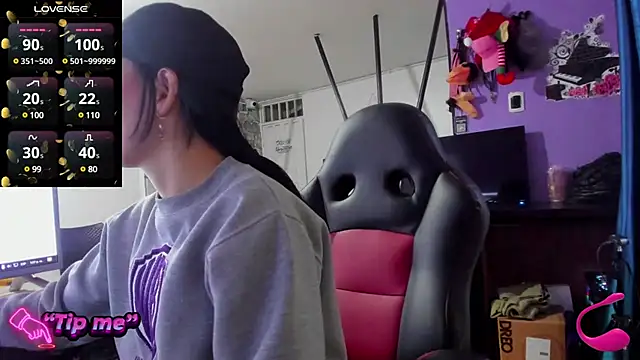 Tefannyy  online show from 01/08/25, 10:58