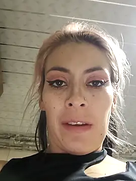 Tefannyy  online show from 02/06/26, 01:43