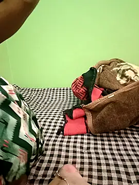 EACH 555 online show from 11/22/25, 07:07