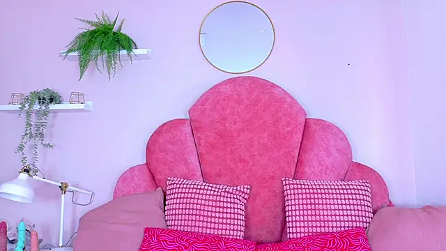 Snapshot of ChanelAdamss_ chatting on 12/02/25, 07:53 ChanelAdamss online show from 12/02/25, 07:53