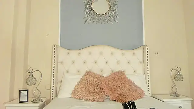 Snapshot of Ambar_Collingg chatting on 03/04/25, 01:28 Ambar Collingg online show from 03/04/25, 01:28