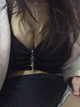 Snapshot of Yonaaaaaaaaa chatting on 02/06/25, 01:10 Yonaaaaaaaaa online show from 02/06/25, 01:10