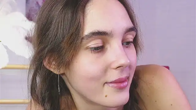 lylylovesyou online show from 12/27/24, 11:50